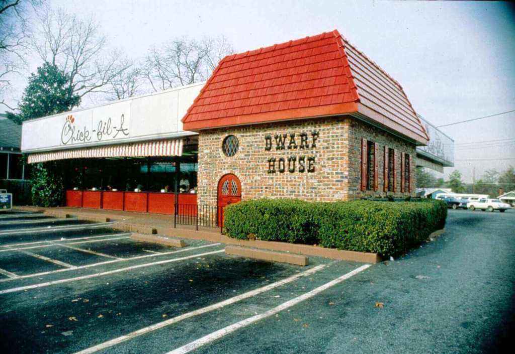 Outside view of the Dwarf Grill
