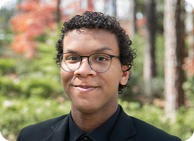 Headshot of Jesse V. 